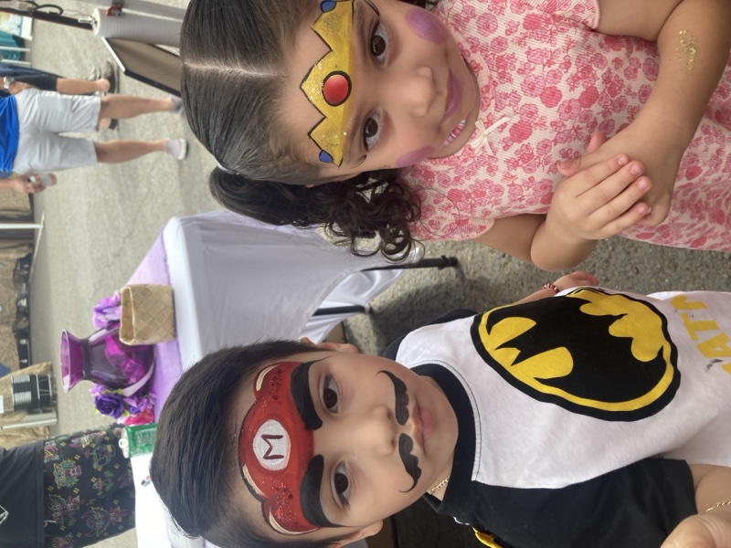 Mario and Princess Peach — matching duo face paint